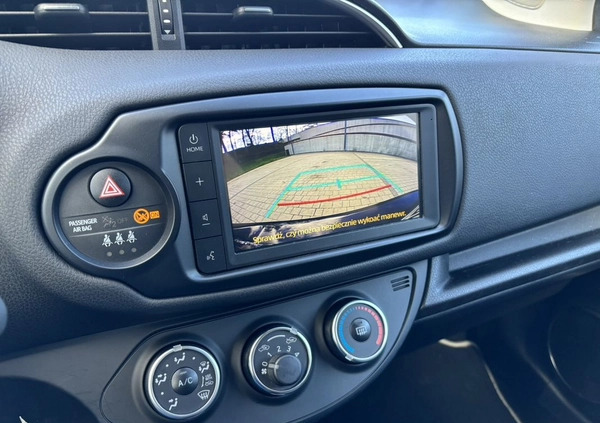 Toyota Yaris cena 49900 przebieg: 44000, rok produkcji 2019 z Brzeg małe 277